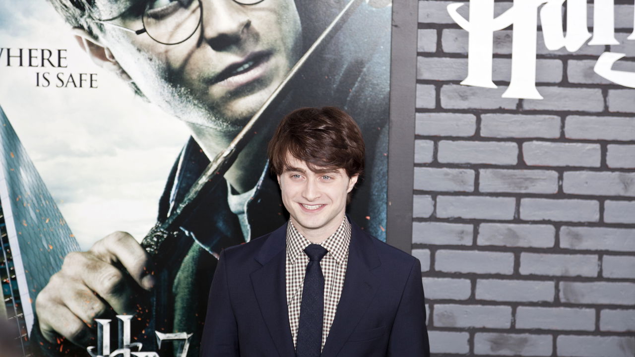 A fortuna surpreendente de Daniel Radcliffe e sua carreira fora da magia