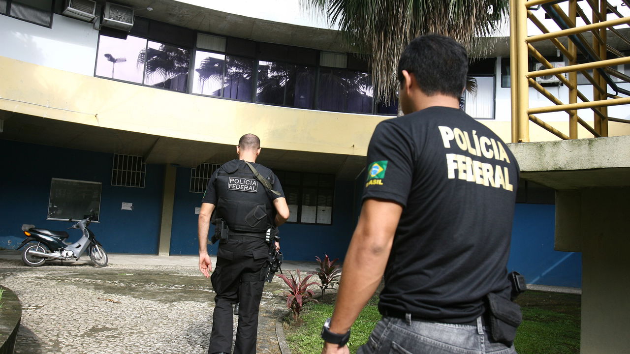Concurso Polícia Federal atrai candidatos com salários de R$ 11.070,93