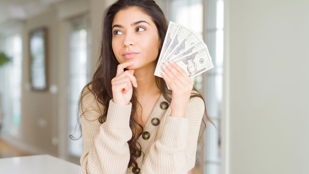 Dinheiro - Créditos: depositphotos.com / Krakenimages.com