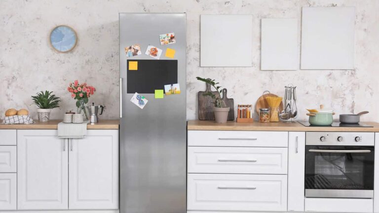 Este truque simples com a geladeira pode cortar R$ 40 da conta